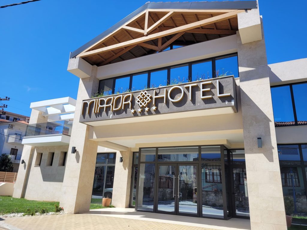 HORECA - ΓΡΑΜΜΑΤΑ ΜΕΤΑΛΛΟΠΛΑΣΤΙΚΑ ΜΕ ΕΣΩΤΕΡΙΚΟ ΦΩΤΙΣΜΟ